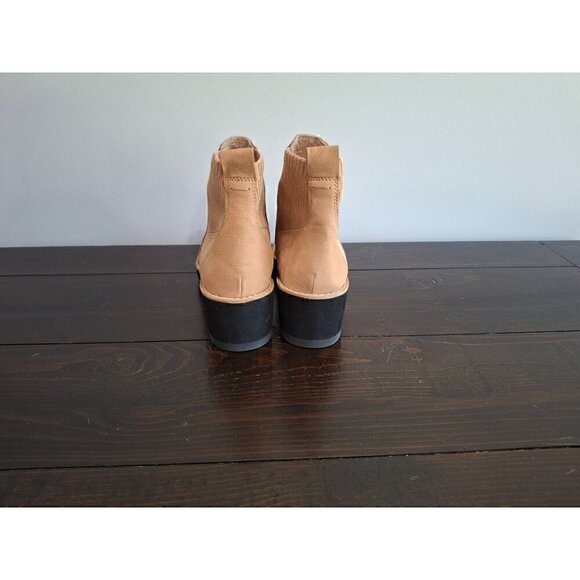 Eileen Fisher Camel Lilou Nubuck and Recycled Stretch Knit Bootie/NWOB, Sz. 5 - Picture 6 of 9